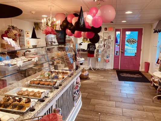 The Cake Boutique, interior