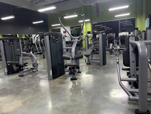 Back and leg machine's and Ab machines. Threadmills, Elliptical and Stairmaster machine's along the window area.