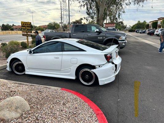 Vehicle that my mom's car was pushed into