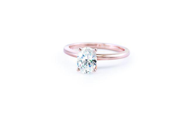 Oval Solitaire Rose Gold