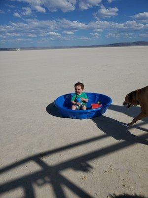 Went to the Alvord desert to explore and have a pool party