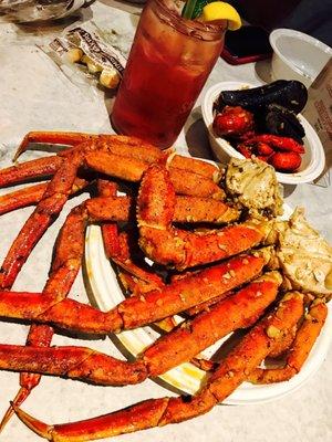 Garlic Crabs, Mussels & Crawfish!....All You Can Eat Buffet!!  -- on Tuesday's & Thursdays only!