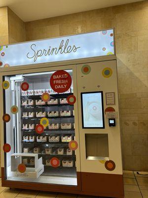 Sprinkles Cupcake vending machine. It's located in the food court. The machine is temperature controlled.