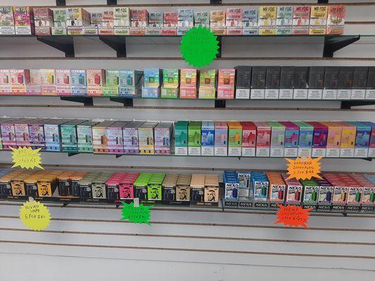 We sale All vapes with 30 % discount