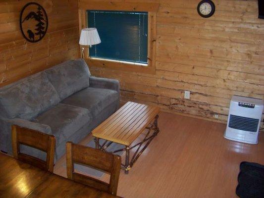 Bear's Den Cabin - (Family area layout same for our Wolf's and Fisherman's Cabins)