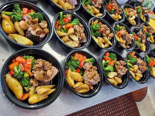 Beef Short Rib with fingerling potatoes and roasted vegetables