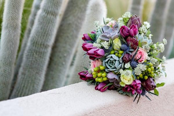 Bride & Bloom Wedding Flowers