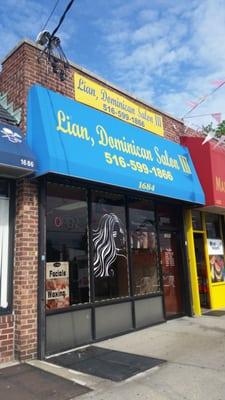 Lian Dominican Salon