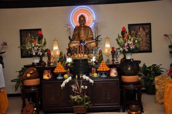 Chanh Phap Buddist Meditation Monastery