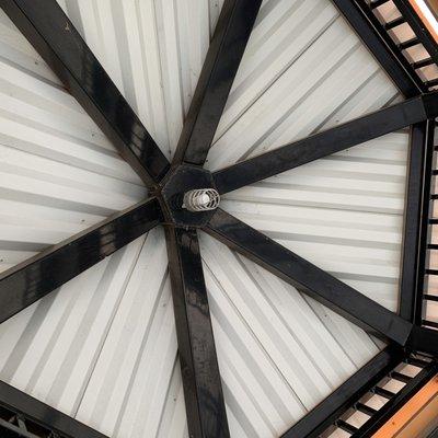 Ceiling of the sitting area.