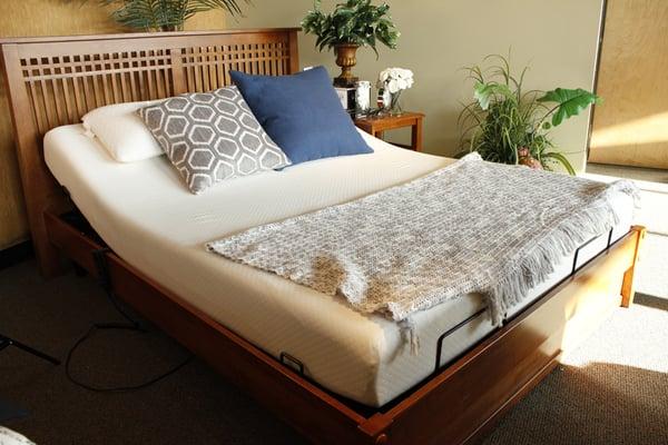 Shop a variety of adjustable bases for your brand new memory foam, hybrid, latex, pocketed coil or innerspring mattress!