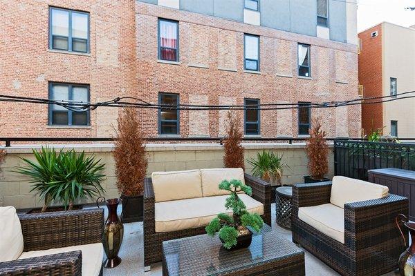 Chicago -  South Loop 1 bed condo w terrace.