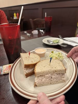 Junior tuna sandwich