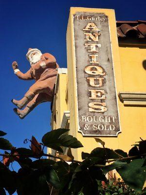 Santa on the roof makes this shop easy to find in Pasadena.