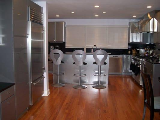 Contemporary kitchen remodel.