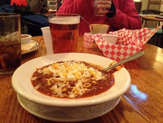 Try the chili and a beer after a day of skiing.