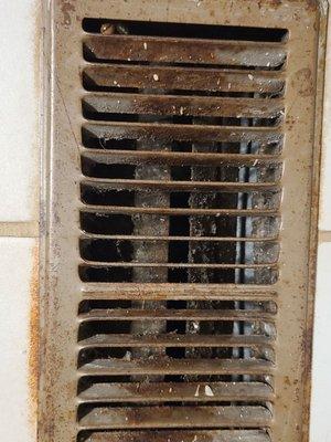 All vents look like this