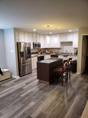 Kitchen ceiling lighting and pendants