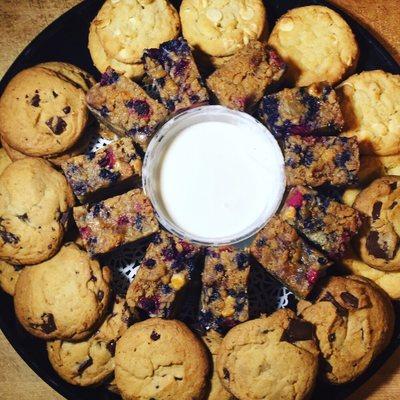 Dessert platter catering! Freshly baked cookies w homemade bread pudding and an amaretto cream sauce