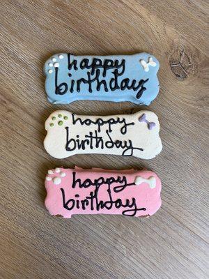 We offer Birthday cookies that are all natural!