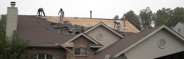 One of our crews working on a roof in the Oklahoma City metro area.