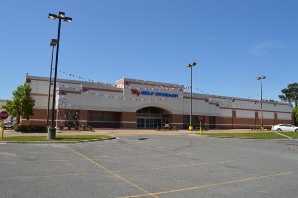 My Self Storage located on the corner of Airline Hwy & Burnside in Gonzales