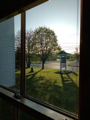 An outside shot of the Schooner Gallery and Coffee Shop