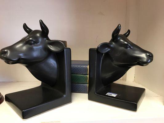 Bull bookends!