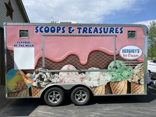 Scoops & Treasures