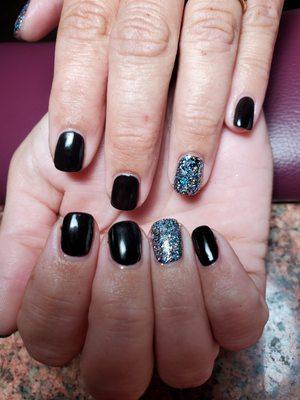 Black and glitter gel mani