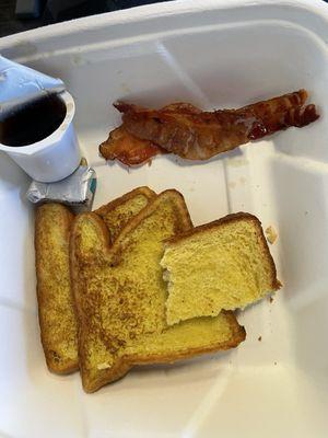 Frech toast and bacon