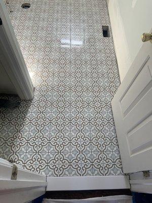 Tile flooring blacksplash kitchen floor bathroom