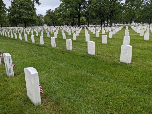 Long Island National Cemetery, Farmingdale