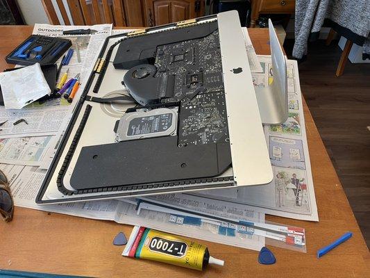 Replacement iMac display part 2