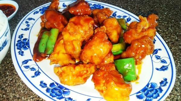 General Tso chicken..this aint no Colonel Sanders. Good flavor