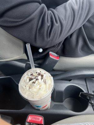 Milkshake cookies and cream with two caffeine shots