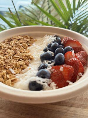 Açaí bowl with a Greek yogurt probiotic booster