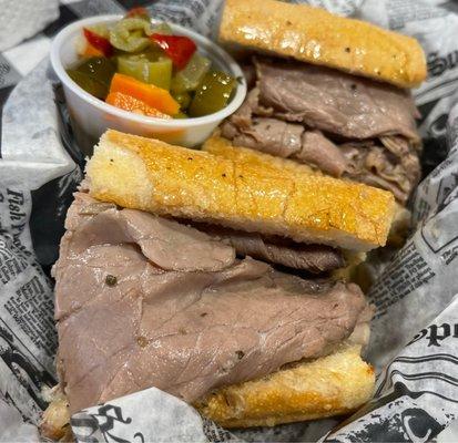 OUTSTANDING Italian Beef (came with a side of hot  giardiniera or optional home made home grown sweet peppers)