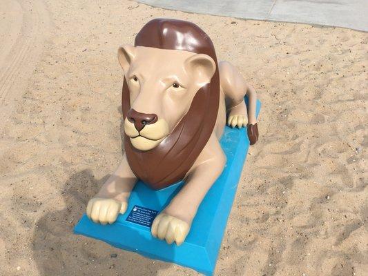 Leo the Lion at Lions Park Beach. Kids are welcome to climb Leo and pose for pictures.