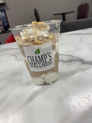 Oatmeal Cup in any flavor! Feel full all day!