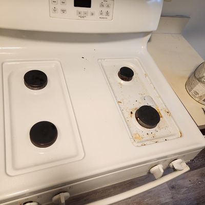 (Left) cleaned stove top (right) years of grease 
Your kitchen matters! Give us a try, to make it shine.