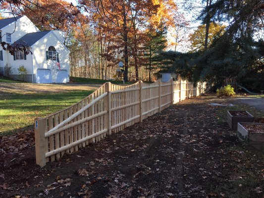 5' scalloped cedar spaced picket