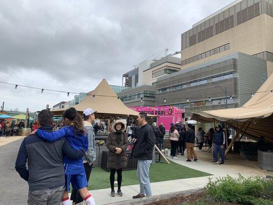 Cute Food Truck Park!!!!