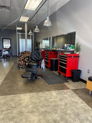 Barber station