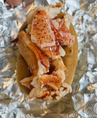 Mini Hot Lobster Roll- so cute & good