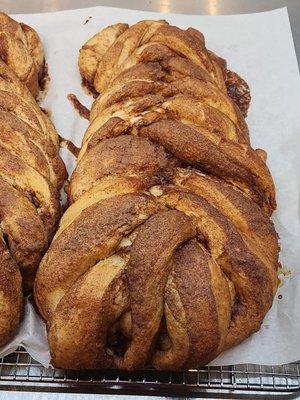 Cinnamon Braided