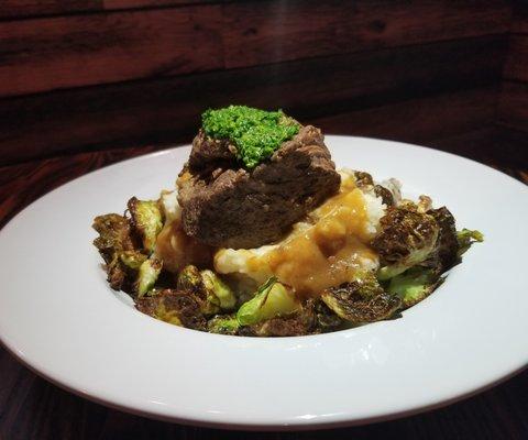 Braised short rib, garlic potato mash, crispy fired brussels sprouts w/fresh gremolata