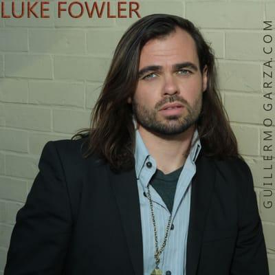 Head shot of Austin Tx based actor Luke Fowler