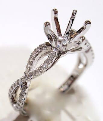 Infinity Diamond Setting in White Gold