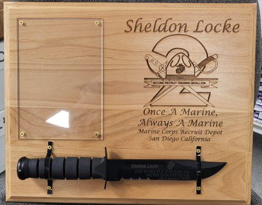 Engraving on the plaque and the knife!